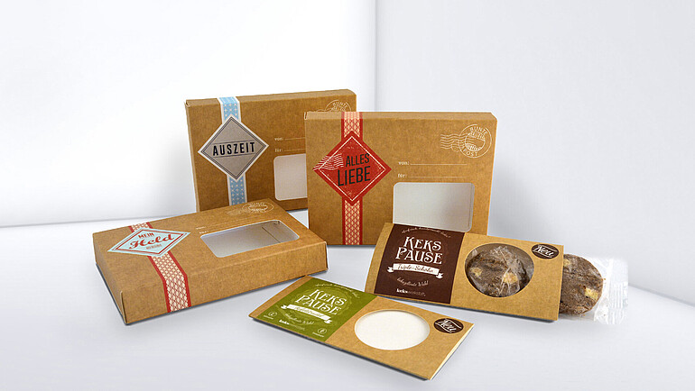 Cookie packaging in modern craft paper look and natural feel