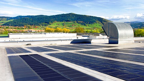 Flat roof with solar panels