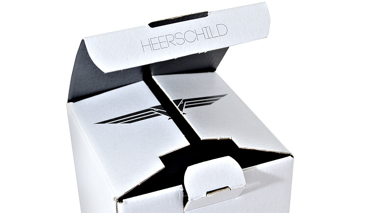 Heerschild gin packaging, close-up