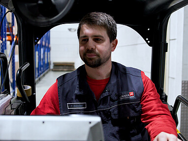 [Translate to English:] 